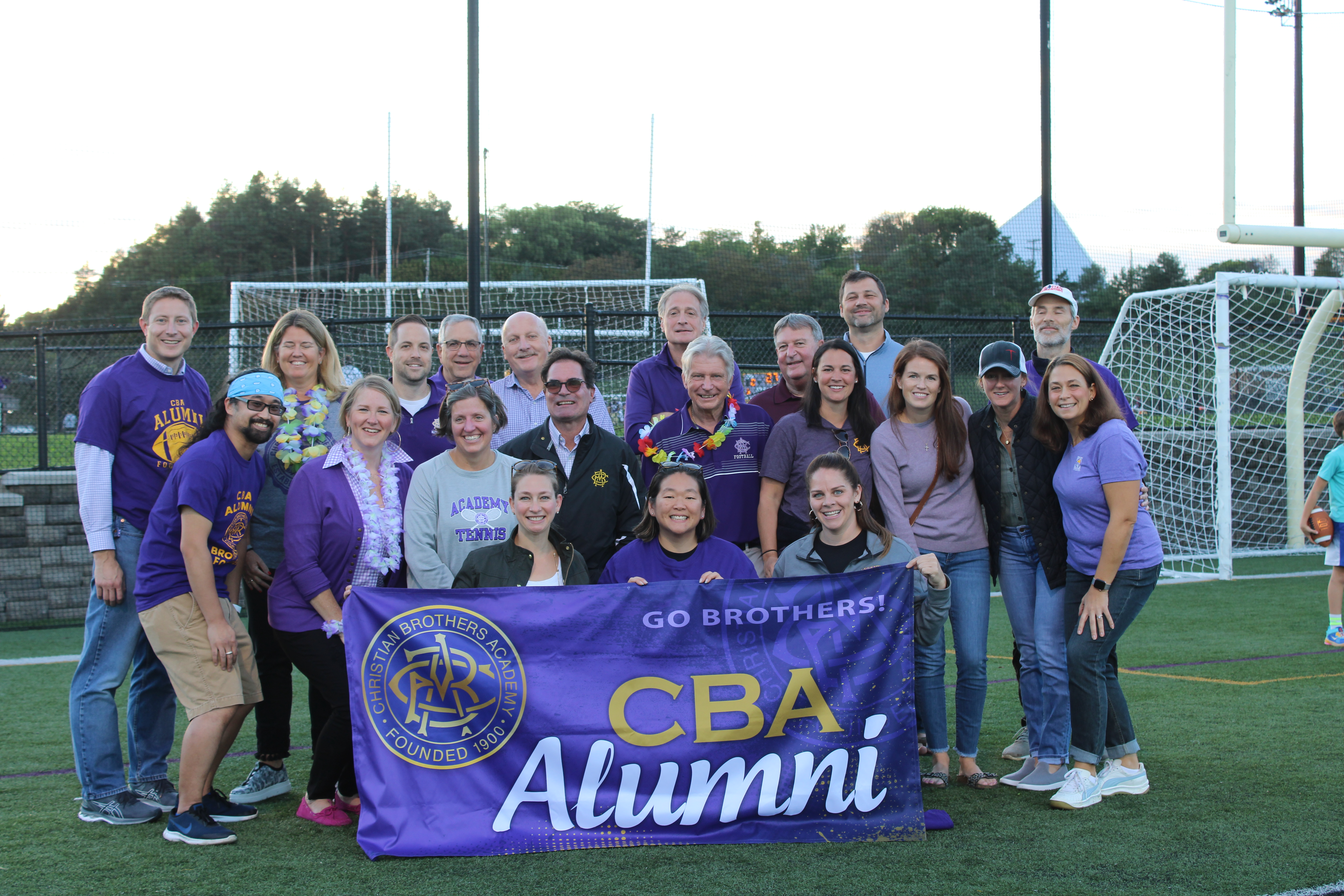 CBA Alumni events homecoming group photo