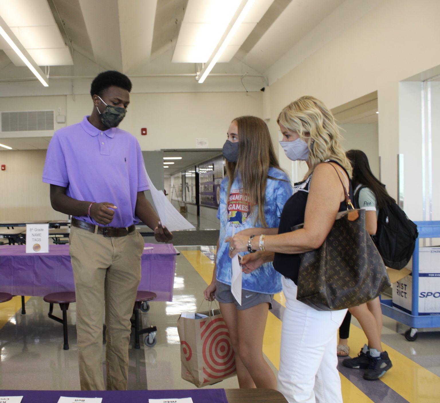 2020 Year In Review near syracuse ny image of students helping others