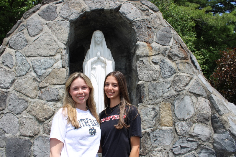 Christian Brothers Academy students Alison Sullivan and Mia Arcuri have been named the Valedictorian and Salutatorian, respectively of the Class of 2025.