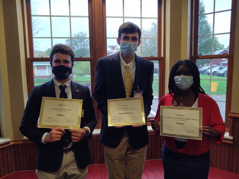 Three Students Win Awards At Model UN Conference near syracuse ny