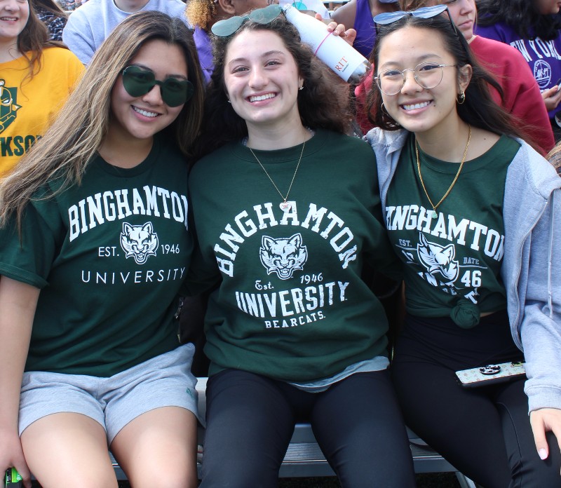 Class of 2022 College Destinations near syracuse ny image of three women who got accepted into college