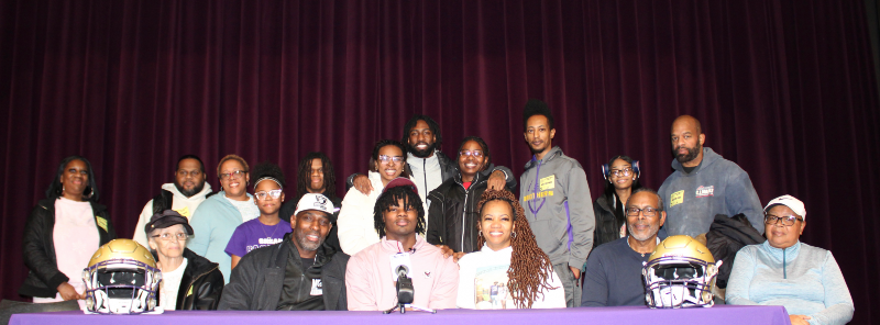 Football Student-Athlete Torrence Signs Letter of Intent