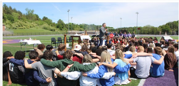 Seniors at Christian Brothers Academy School attend their last mass on Founders Day