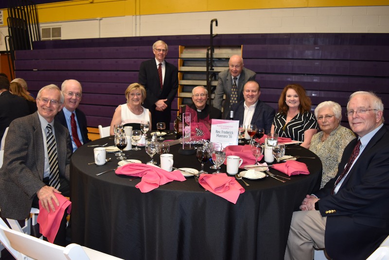 33rd Annual Dinner & Auction CBA's Rocking Around The Clock near syracuse ny image of alumni at dinner