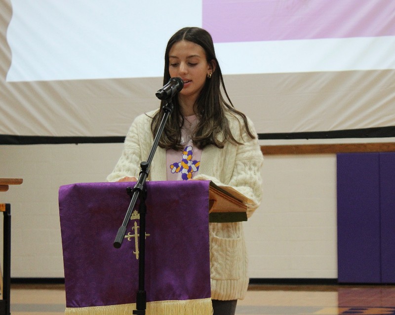 Mia A. Reading